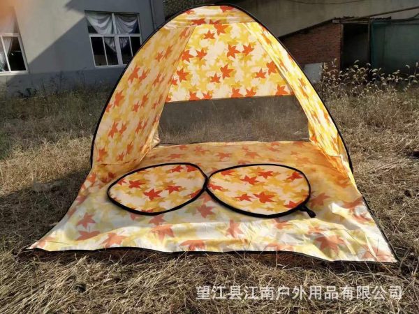 Camping tent